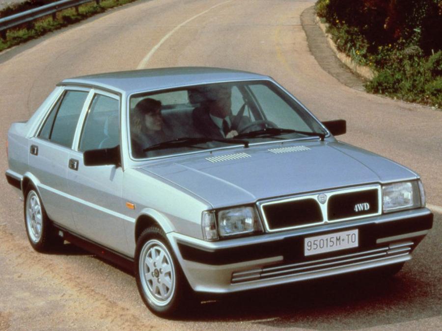  Lancia Prisma 4WD 1986 года  (фото 1 из 4)